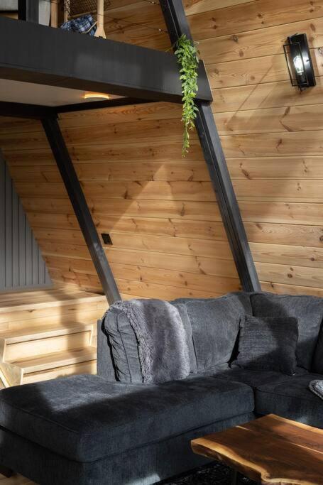 Valhalla Cabins Aframes With Hot Tubs & Sauna 코스비 외부 사진