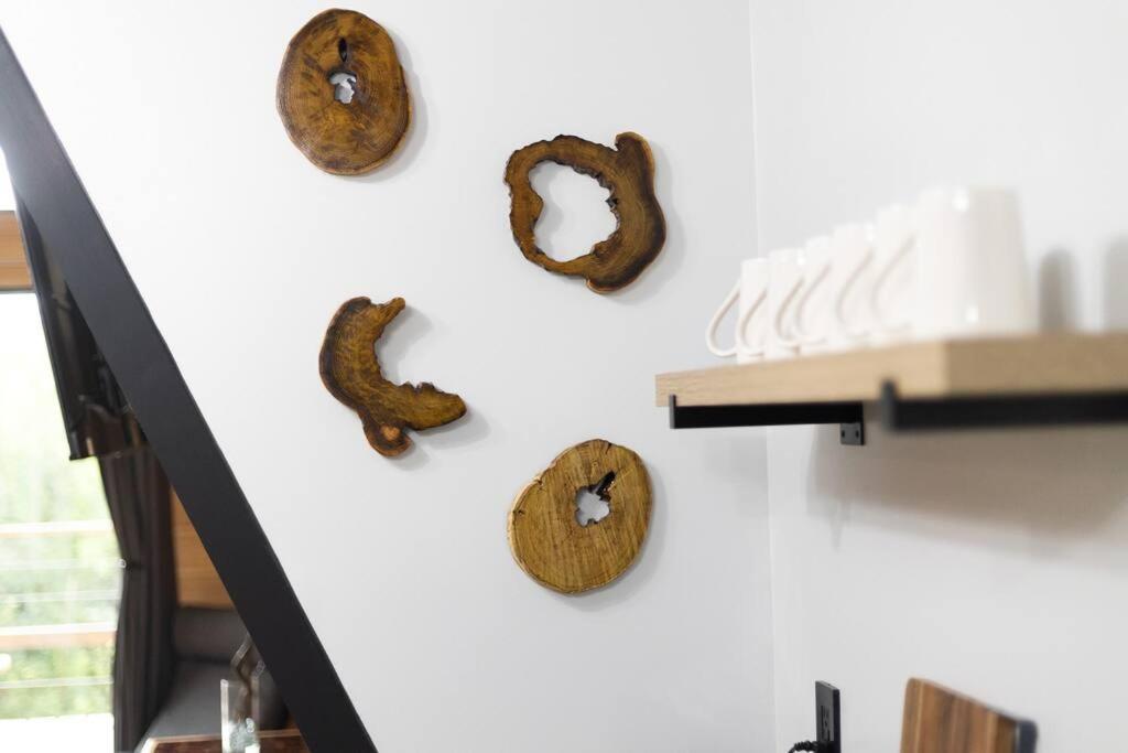 Valhalla Cabins Aframes With Hot Tubs & Sauna 코스비 외부 사진