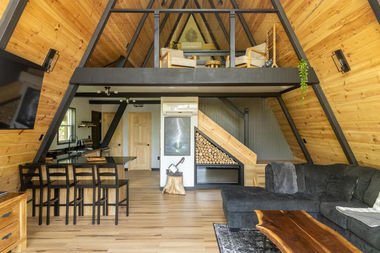 Valhalla Cabins Aframes With Hot Tubs & Sauna 코스비 외부 사진