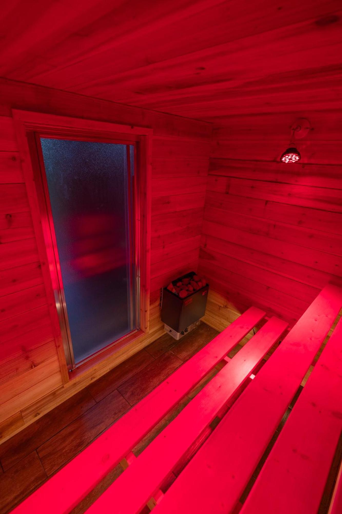 Valhalla Cabins Aframes With Hot Tubs & Sauna 코스비 외부 사진